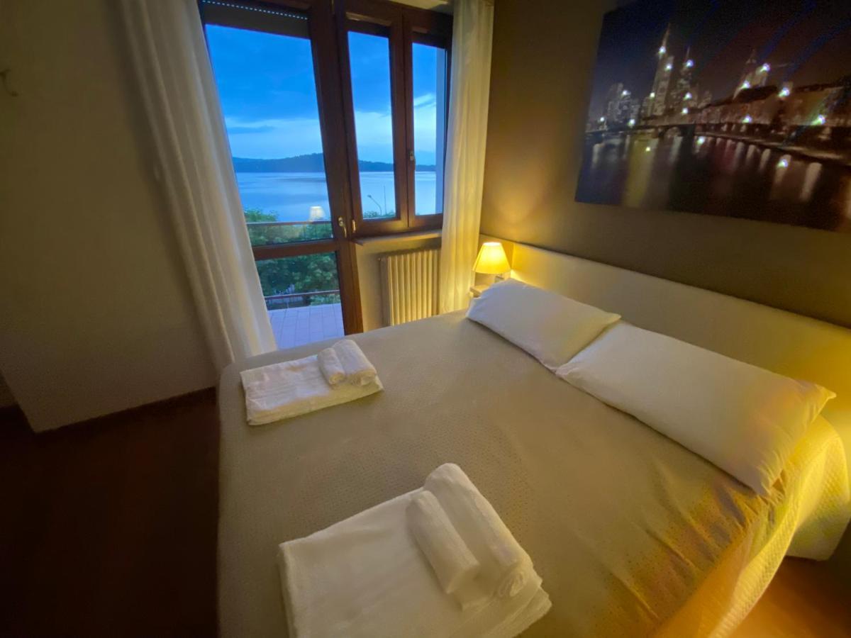 Hotel Lido Bollengo エクステリア 写真